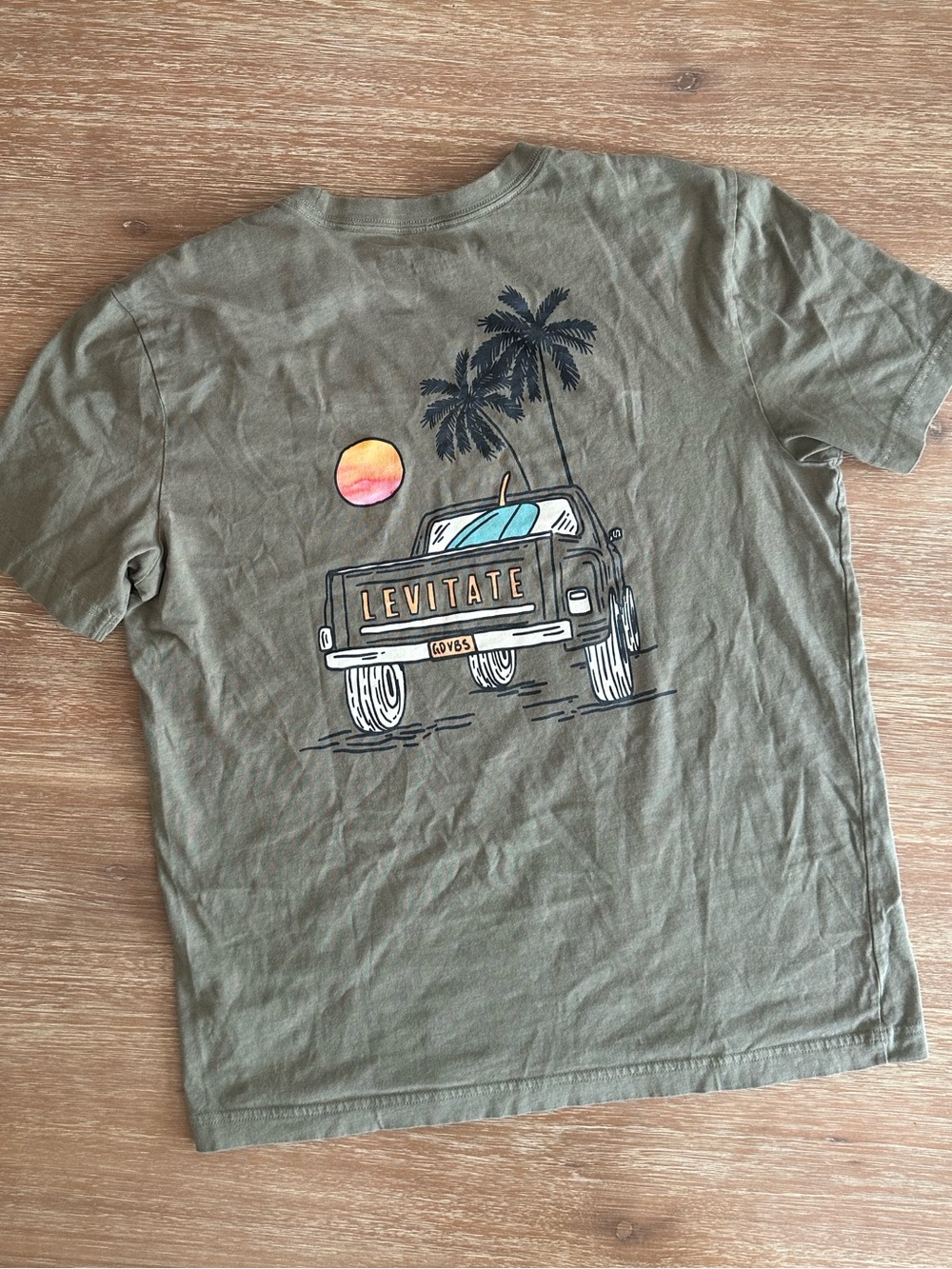 Men's Levitate Olive Green Graphic Jeep T-Shirt